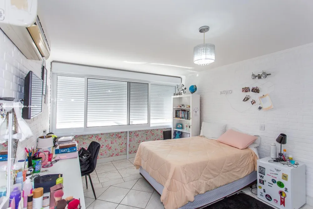 Casa, 3 quartos, 229 m² - Foto 10