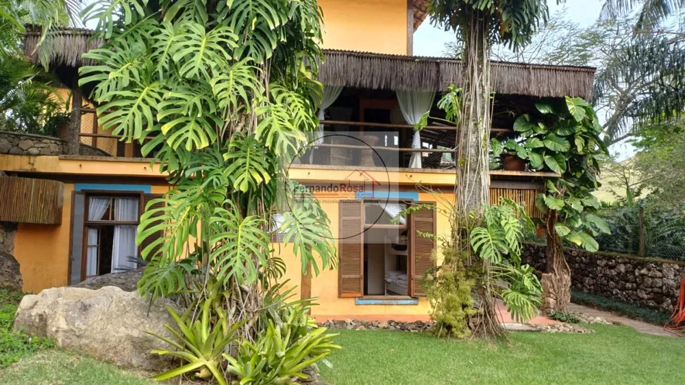 Casa, 3 quartos, 215 m² - Foto 2