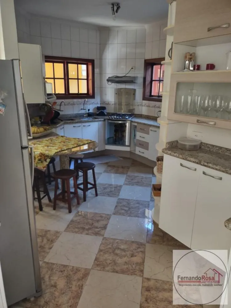 Casa, 5 quartos, 235 m² - Foto 5