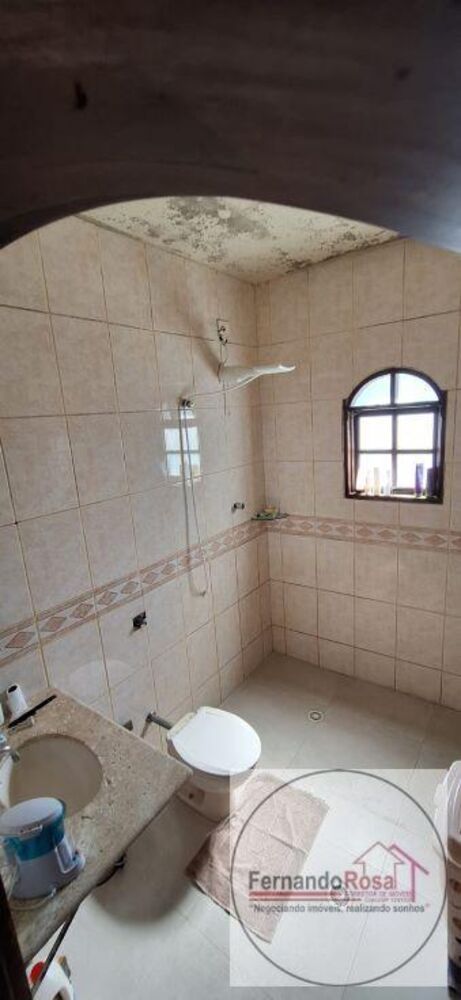 Casa à venda com 3 quartos, 639000m² - Foto 8