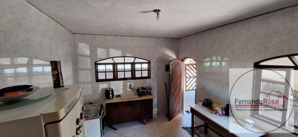 Casa à venda com 3 quartos, 639000m² - Foto 6