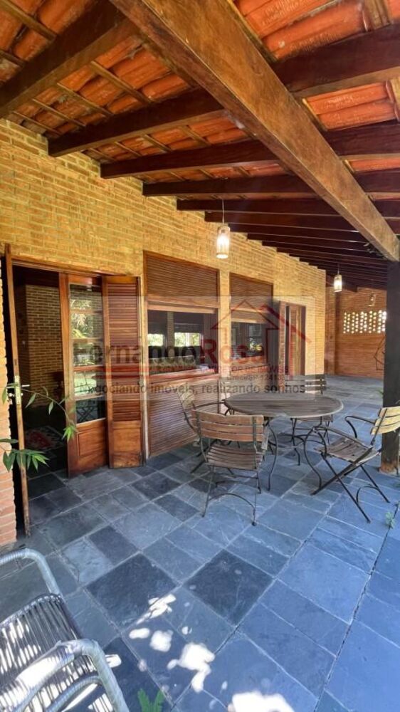 Casa, 4 quartos, 211 m² - Foto 2