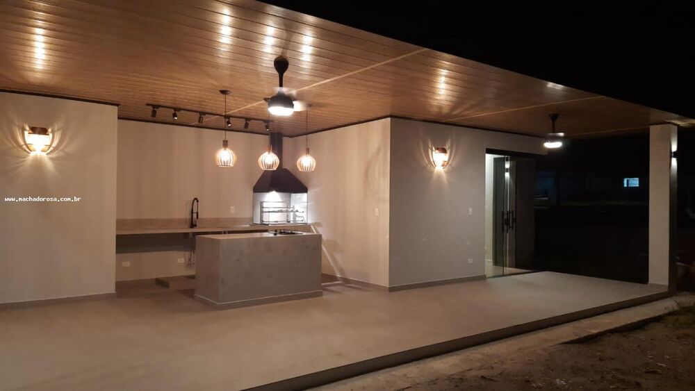 Casa, 3 quartos, 168 m² - Foto 1