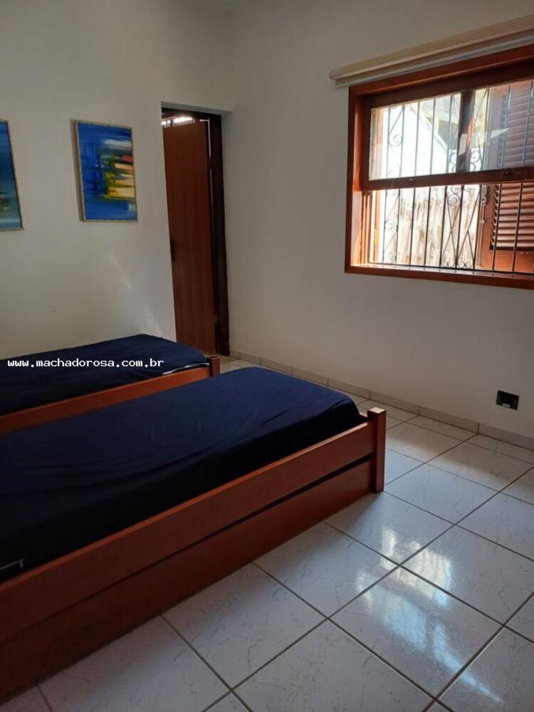 Casa, 4 quartos, 405 m² - Foto 33