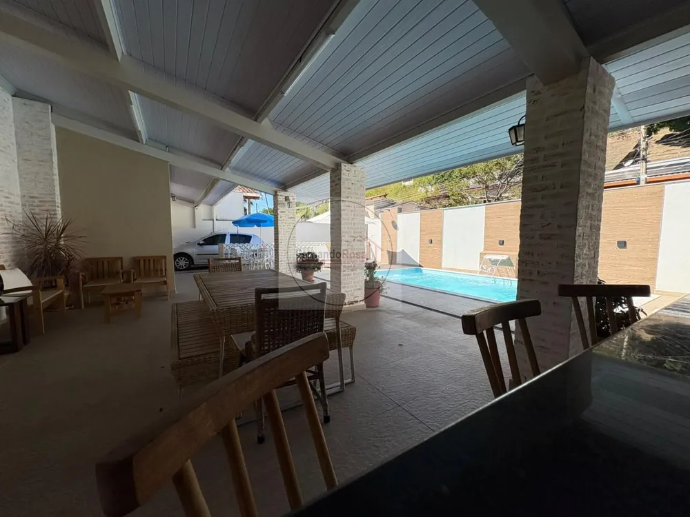 Casa, 4 quartos, 200 m² - Foto 2