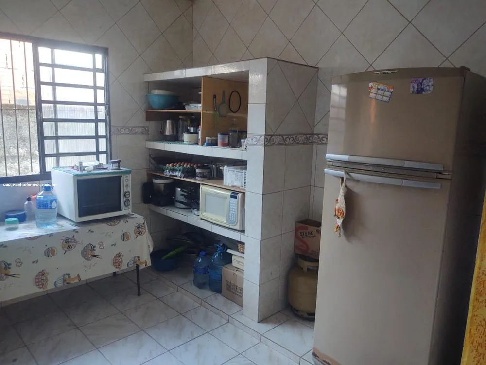 Casa, 3 quartos, 235 m² - Foto 3