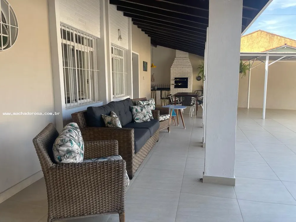 Casa, 3 quartos, 225 m² - Foto 4