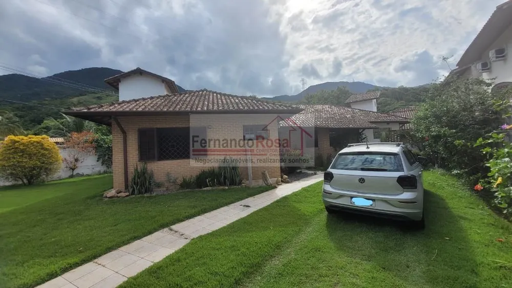 Casa, 3 quartos, 232 m² - Foto 1