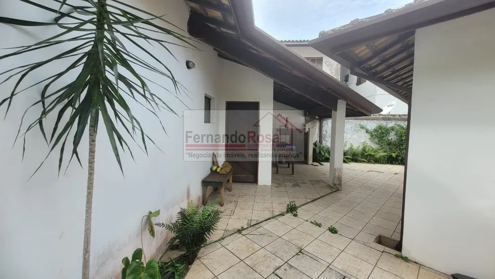 Casa, 3 quartos, 232 m² - Foto 23