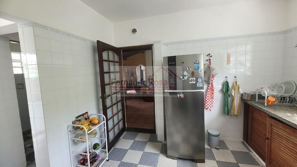 Casa à venda com 3 quartos, 660m² - Foto 18