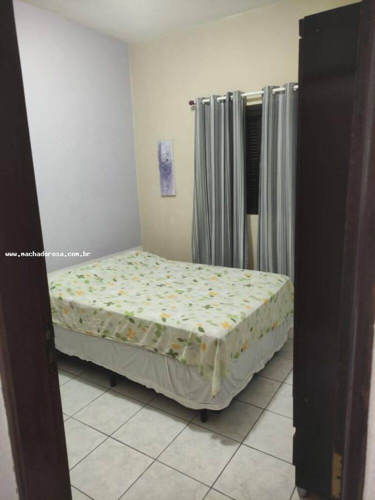 Casa à venda com 3 quartos, 325m² - Foto 25