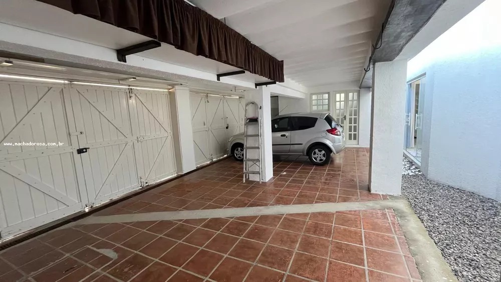 Casa de Condomínio à venda com 2 quartos, 400m² - Foto 2