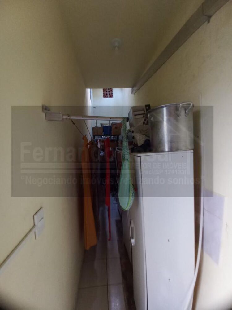 Casa à venda com 2 quartos, 125m² - Foto 8