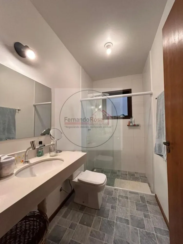 Casa, 4 quartos, 192 m² - Foto 1