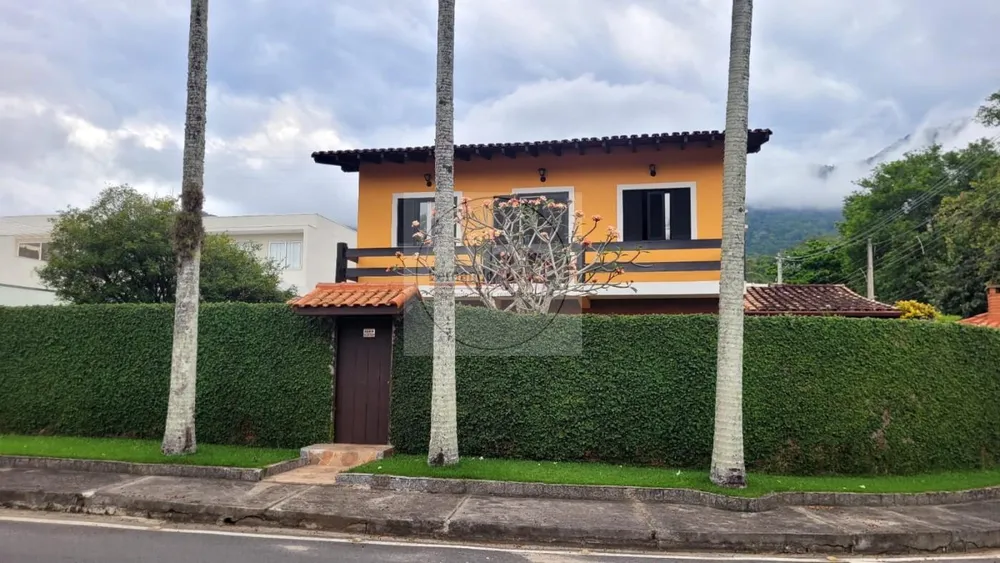 Casa, 3 quartos, 238 m² - Foto 2
