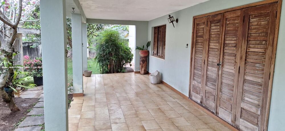 Casa à venda com 4 quartos, 1021m² - Foto 17
