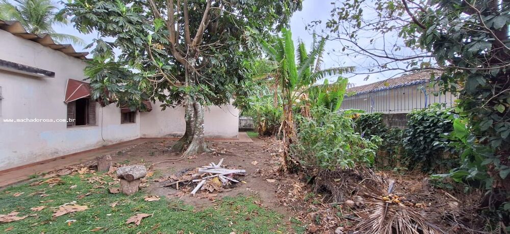 Casa à venda com 4 quartos, 1021m² - Foto 2