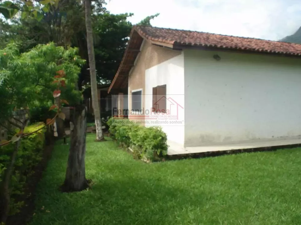 Casa, 5 quartos, 215 m² - Foto 2