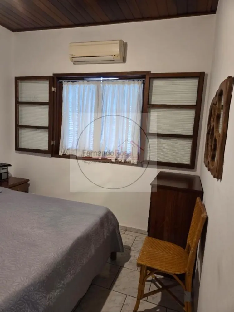 Casa, 3 quartos, 196 m² - Foto 4