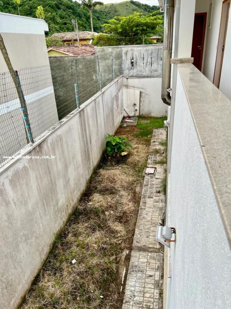 Casa à venda com 12 quartos, 2070m² - Foto 4