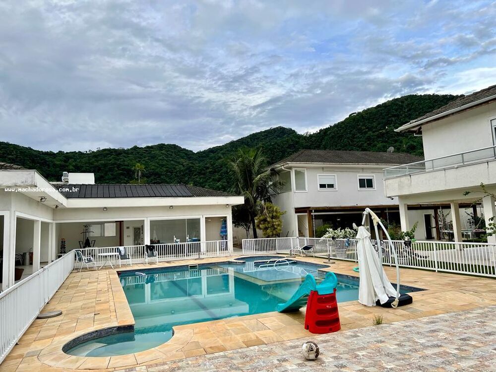 Casa à venda com 12 quartos, 2070m² - Foto 2