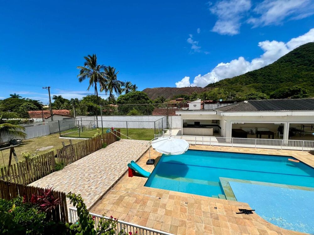 Casa à venda com 12 quartos, 2070m² - Foto 1