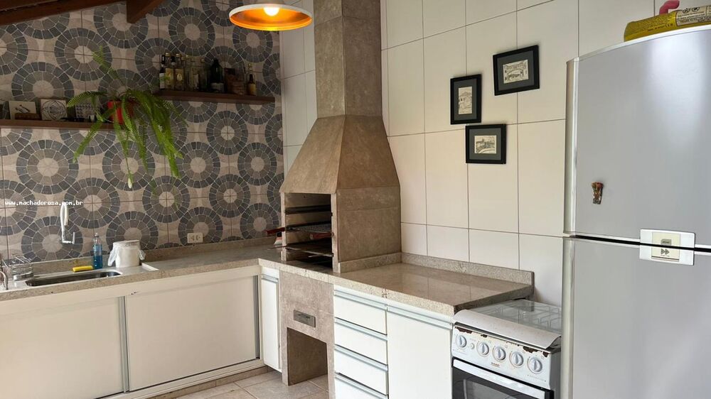 Casa, 3 quartos, 190 m² - Foto 4