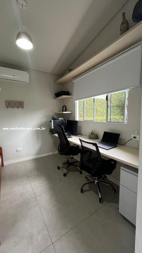 Casa, 3 quartos, 190 m² - Foto 25
