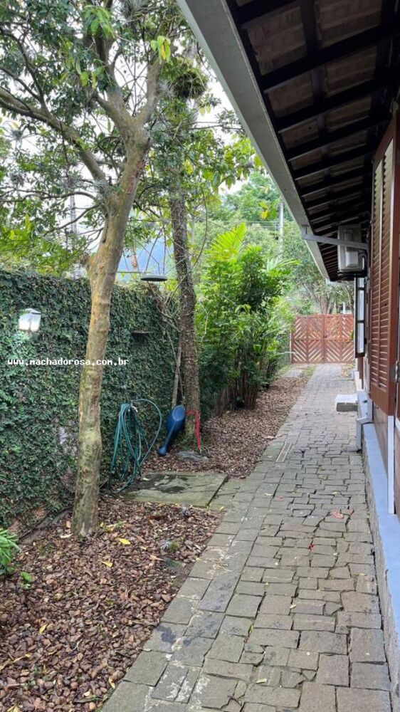 Casa, 3 quartos, 190 m² - Foto 1