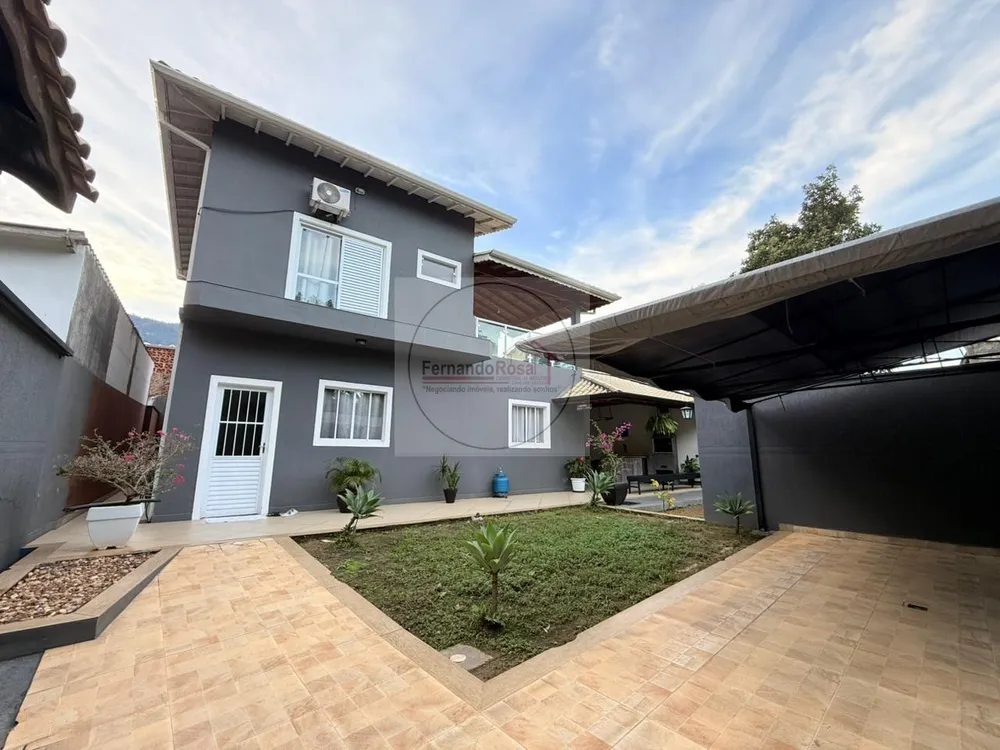 Casa, 3 quartos, 163 m² - Foto 1