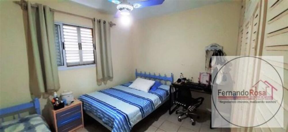 Casa à venda com 3 quartos, 320m² - Foto 8