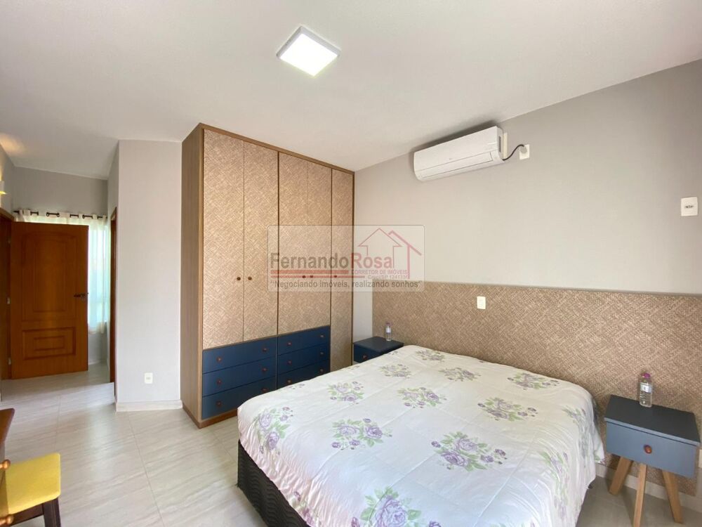 Casa à venda com 6 quartos, 382m² - Foto 11