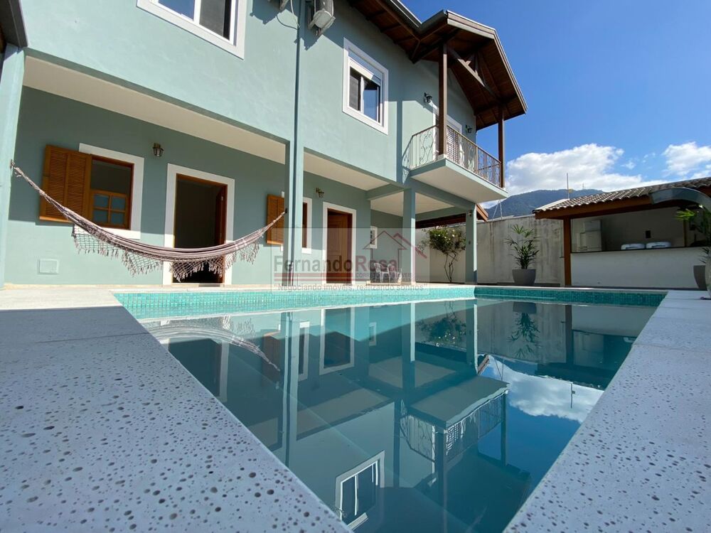 Casa à venda com 6 quartos, 382m² - Foto 4