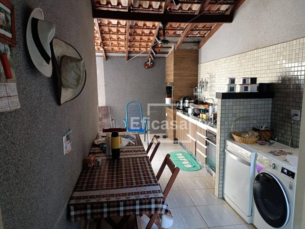 Casa, 3 quartos, 90 m² - Foto 2
