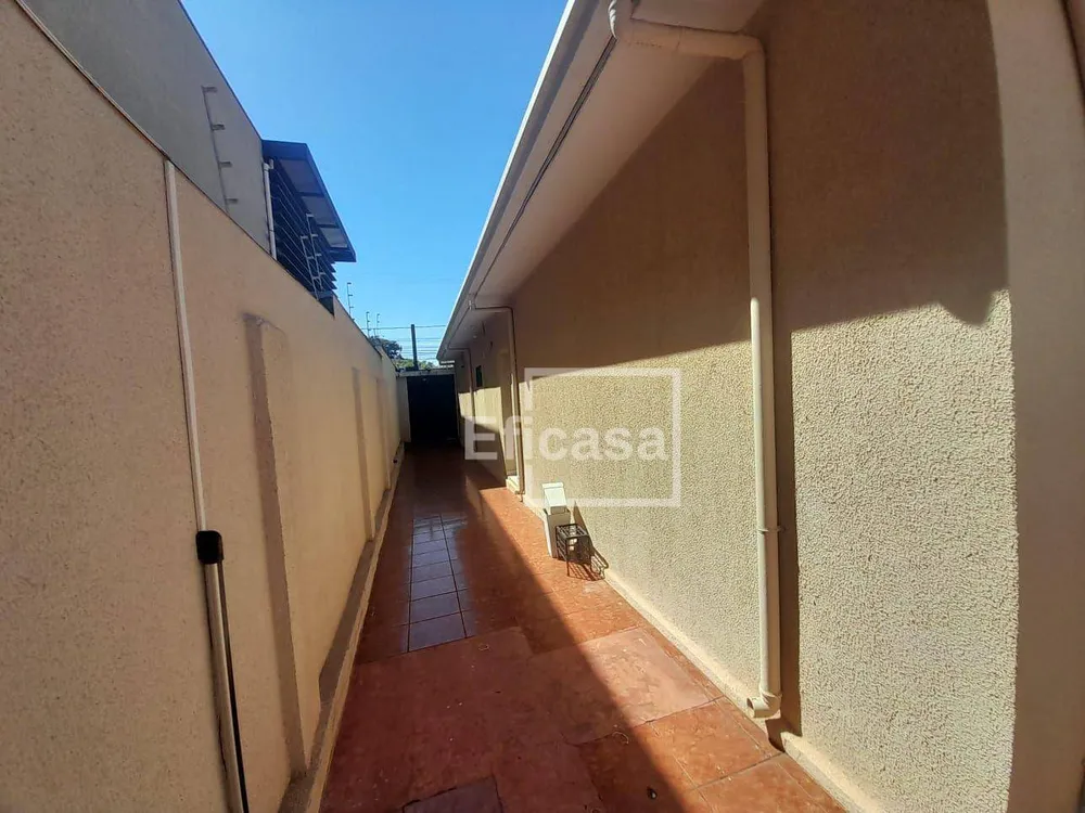 Depósito-Galpão, 220 m² - Foto 1