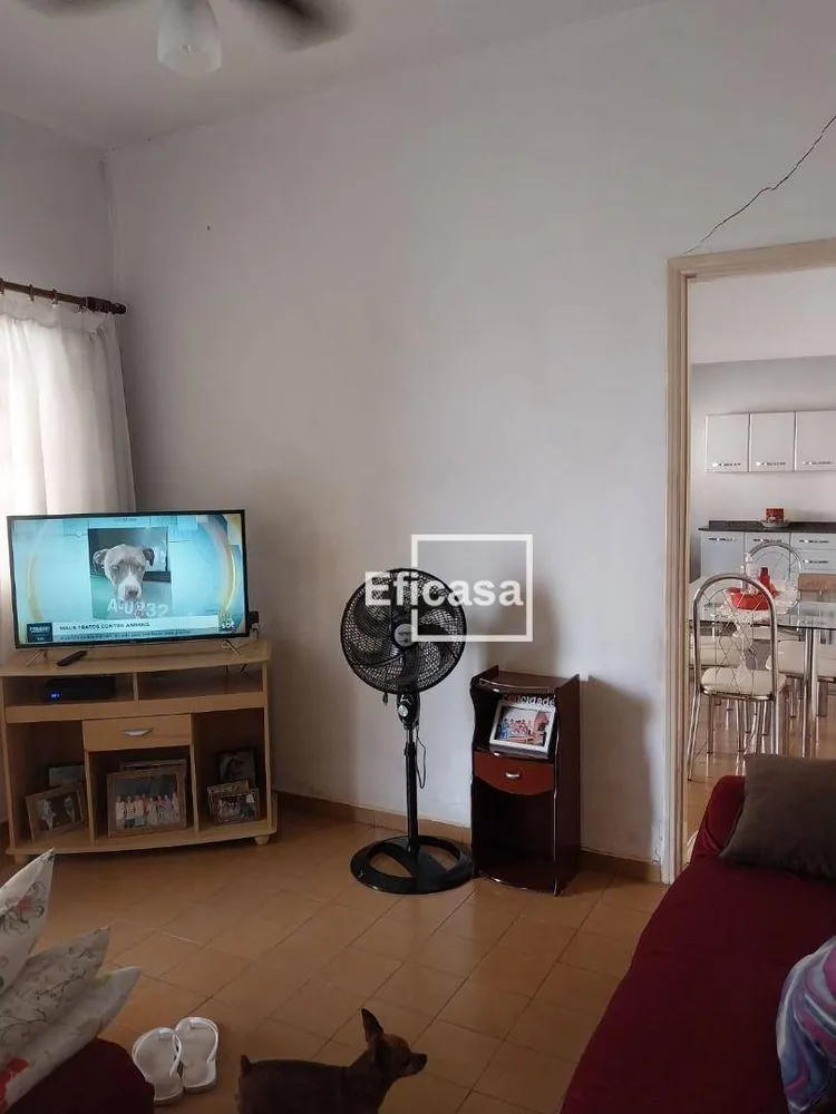 Casa, 3 quartos, 270 m² - Foto 11