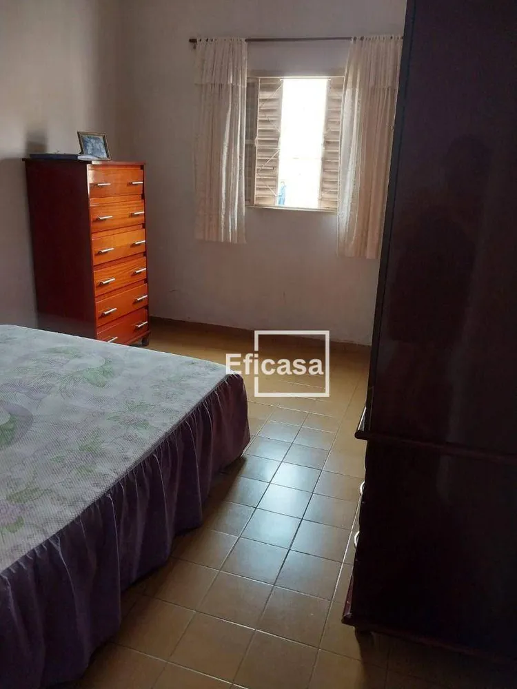 Casa, 3 quartos, 270 m² - Foto 13