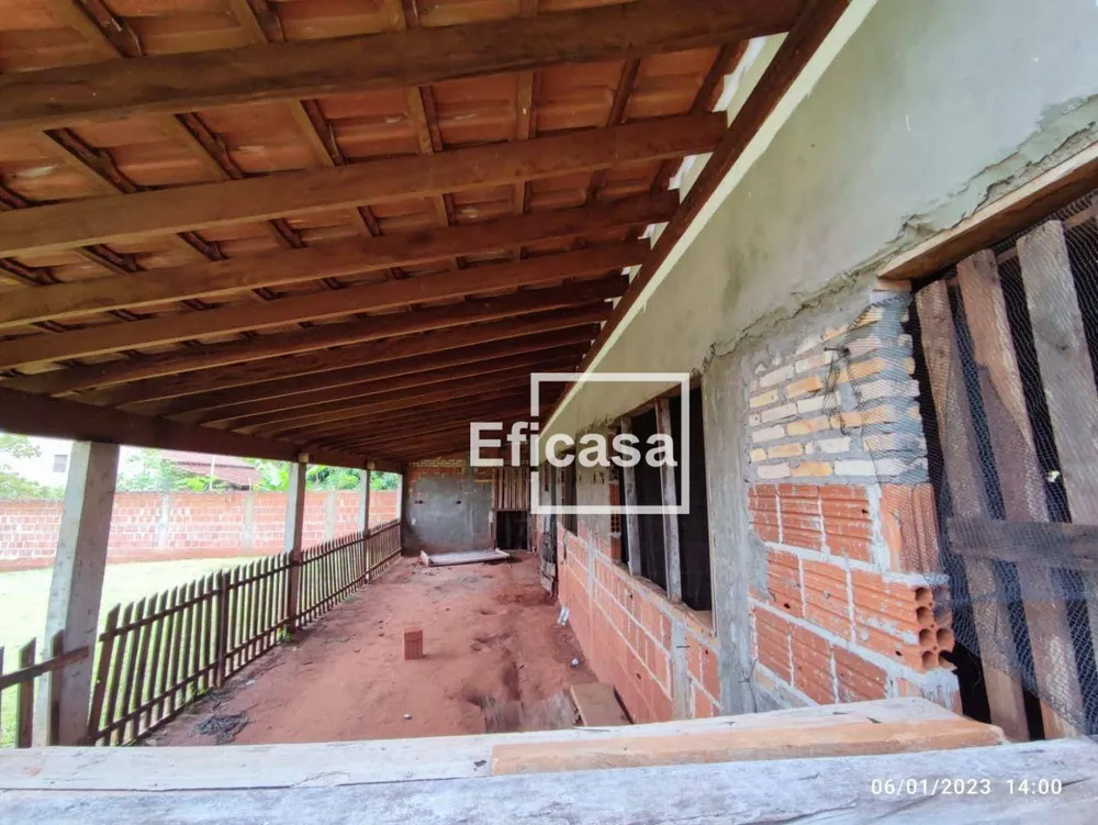 Chácara, 3 quartos, 1040 m² - Foto 1