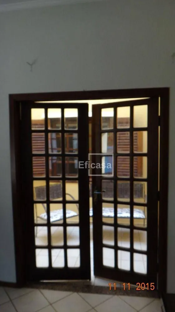 Casa, 3 quartos, 223 m² - Foto 4