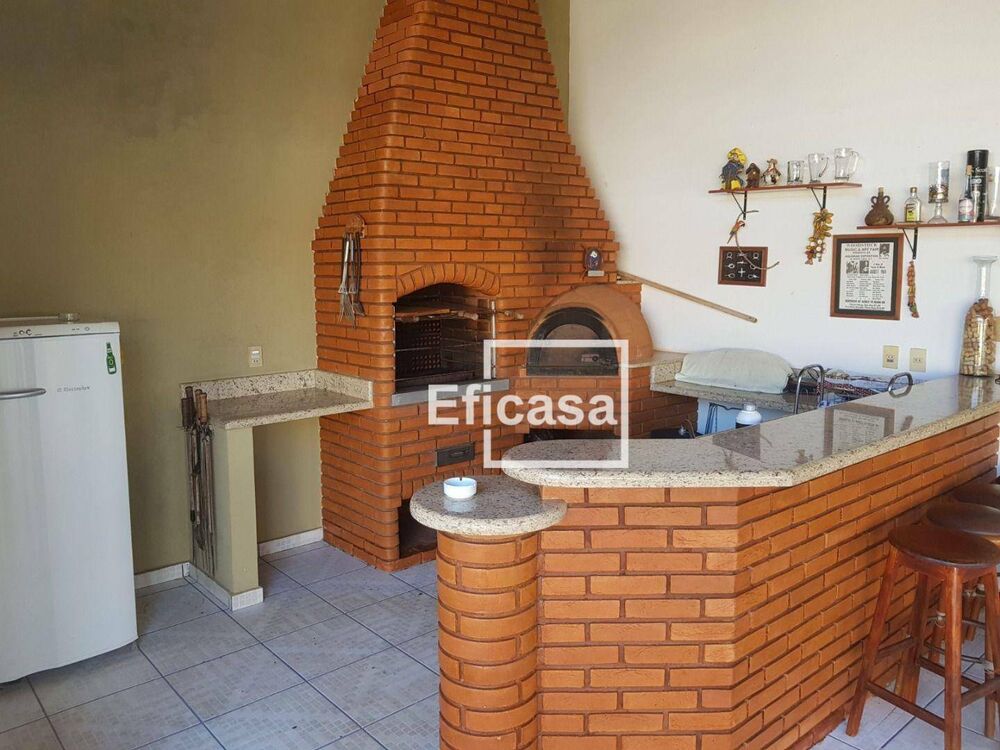 Casa, 4 quartos, 350 m² - Foto 2