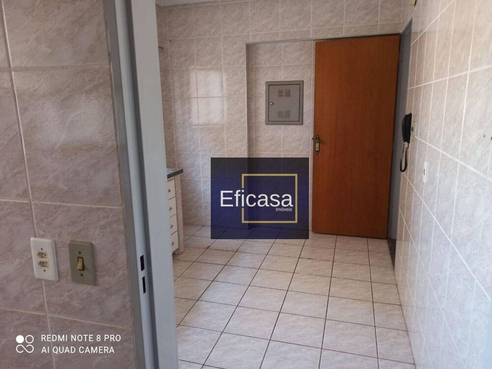 Apartamento à venda com 1 quarto, 50m² - Foto 3