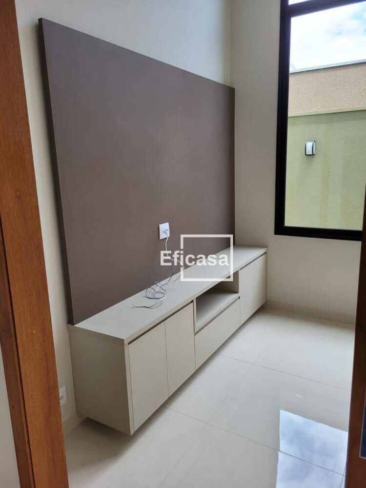 Casa de Condomínio à venda com 3 quartos, 220m² - Foto 18