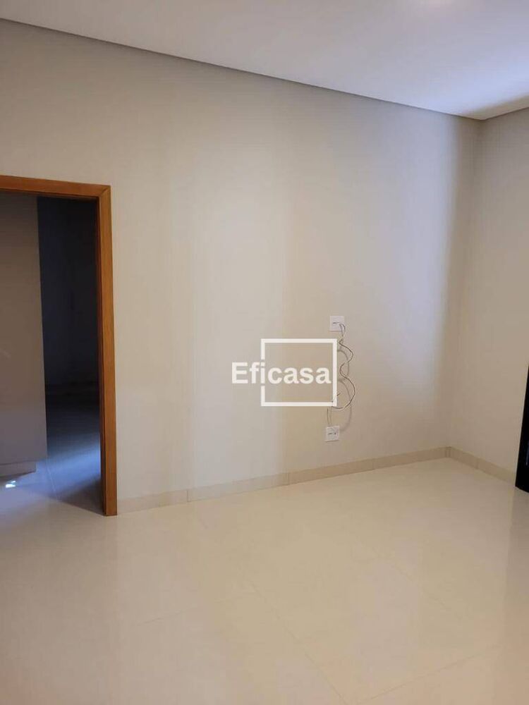 Casa de Condomínio à venda com 3 quartos, 220m² - Foto 1
