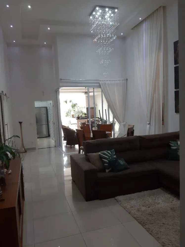 Casa, 3 quartos, 250 m² - Foto 12