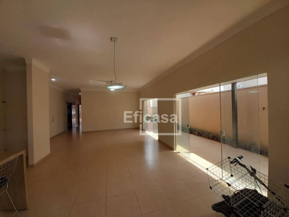 Casa, 2 quartos, 250 m² - Foto 4