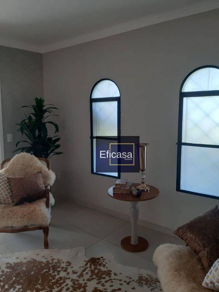 Chácara, 3 quartos, 1700 m² - Foto 3