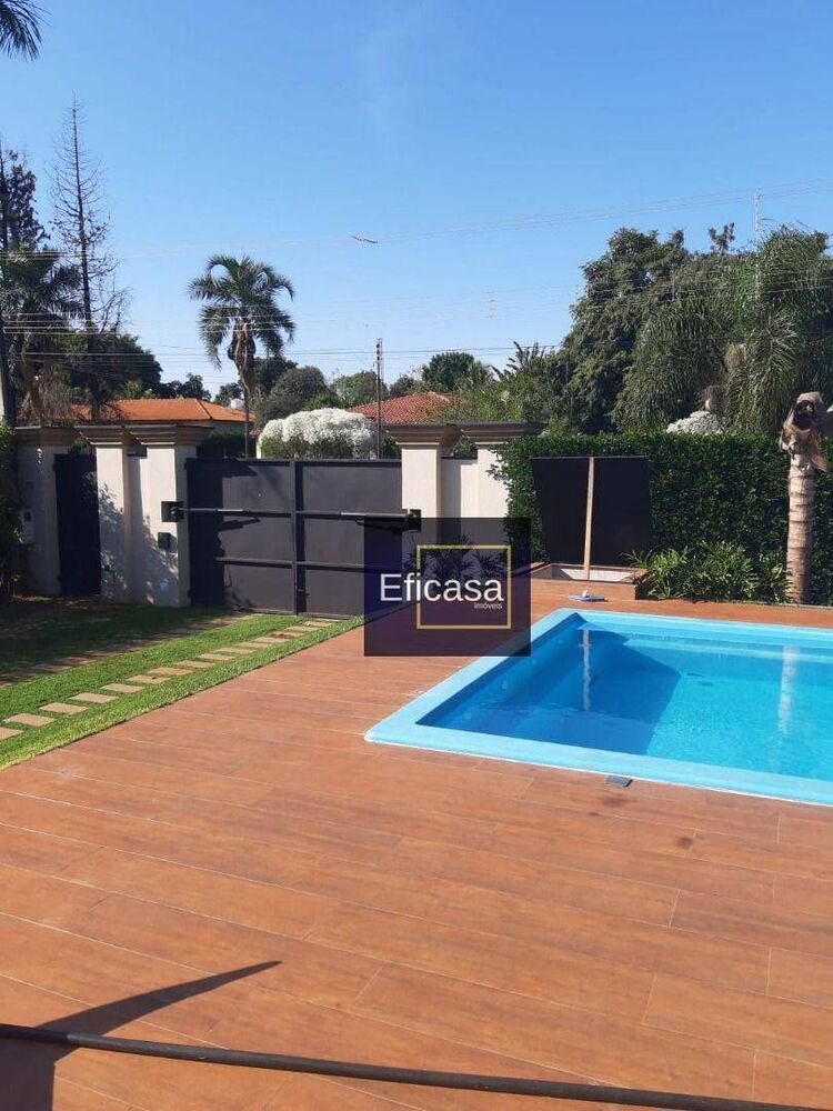 Chácara, 3 quartos, 1700 m² - Foto 1