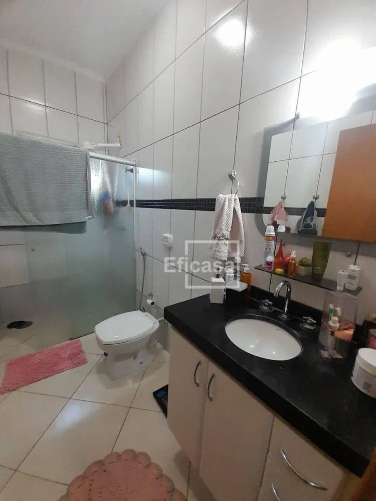 Casa, 3 quartos, 156 m² - Foto 3