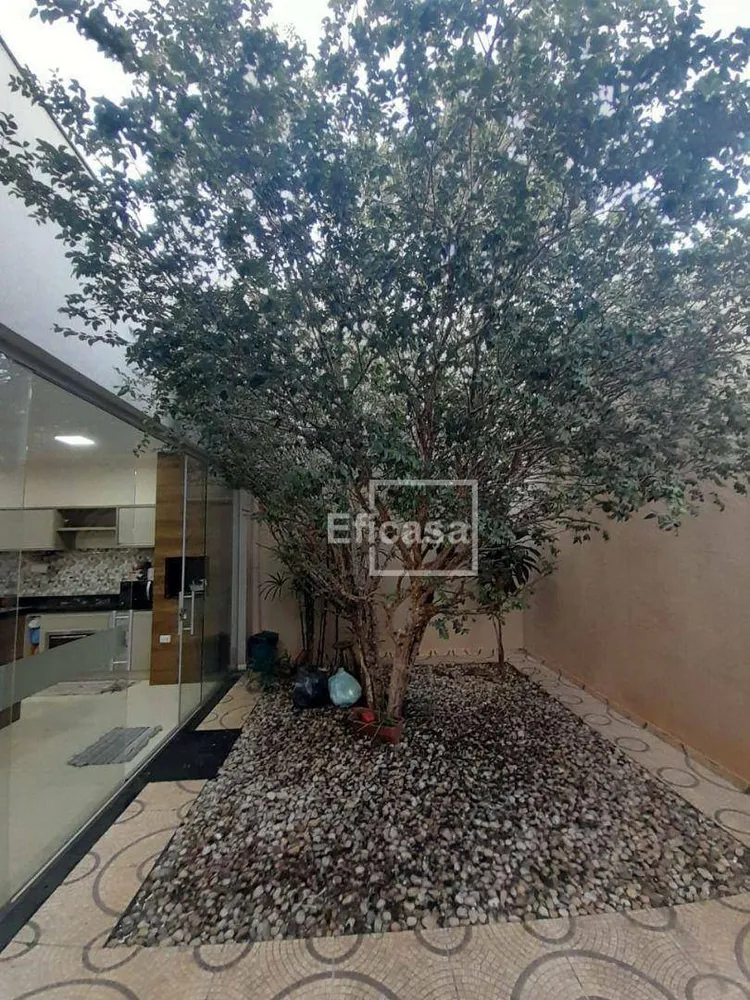Casa, 3 quartos, 156 m² - Foto 1