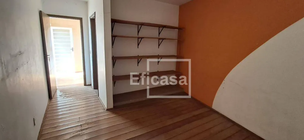 Casa, 3 quartos, 212 m² - Foto 4